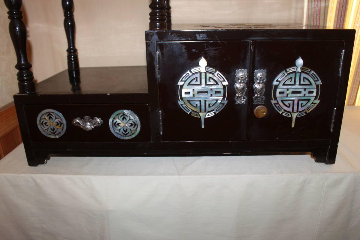 【 茶箪笥 】唐物 螺鈿 漆塗り 伝統家具 和唐様 飾り棚 アンティーク】中国家具 天然木 無垢材 茶箪笥 飾り棚 唐木 螺鈿